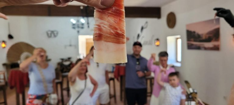 Ibericos Langenal Iberotur del Cerdo iberico 2 768x346