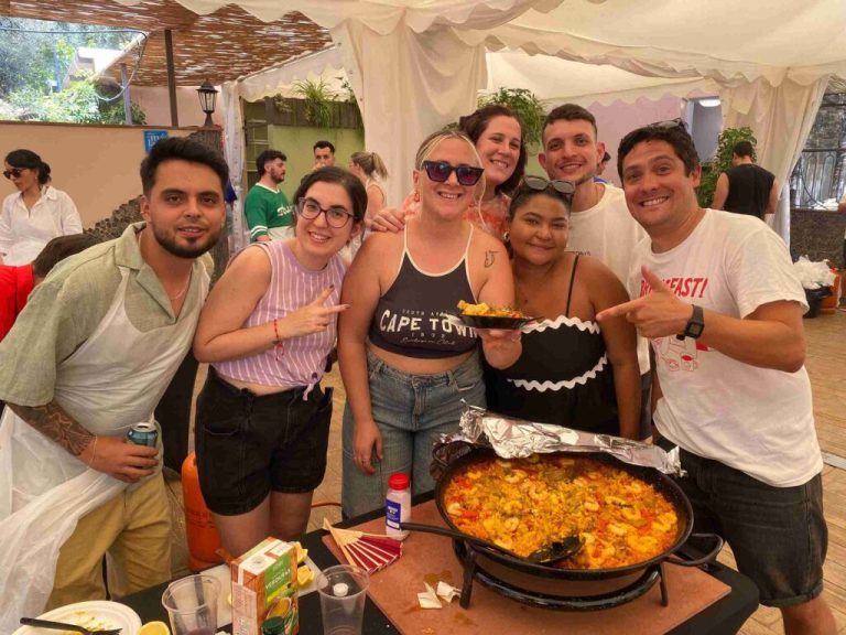 Team building paellas 4 1024x768 1 768x576