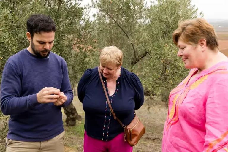 Visita a bodega y almazara resultado 768x512